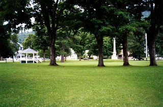 http://www.virtualvermont.com/towns/rochester.jpg