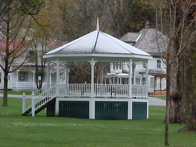 http://www.rochestervt.com/Images/snow/7a.jpg